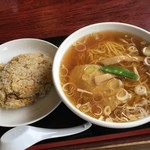 中国飯店東龍 - 半チャーハン+ラーメンセット