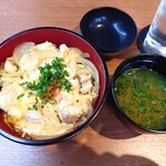 272017024 - 親子丼（780円）