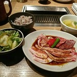 表参道焼肉 KINTAN