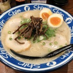 博多駅で美味しいラーメンを食べたい！激戦区の人気店9選