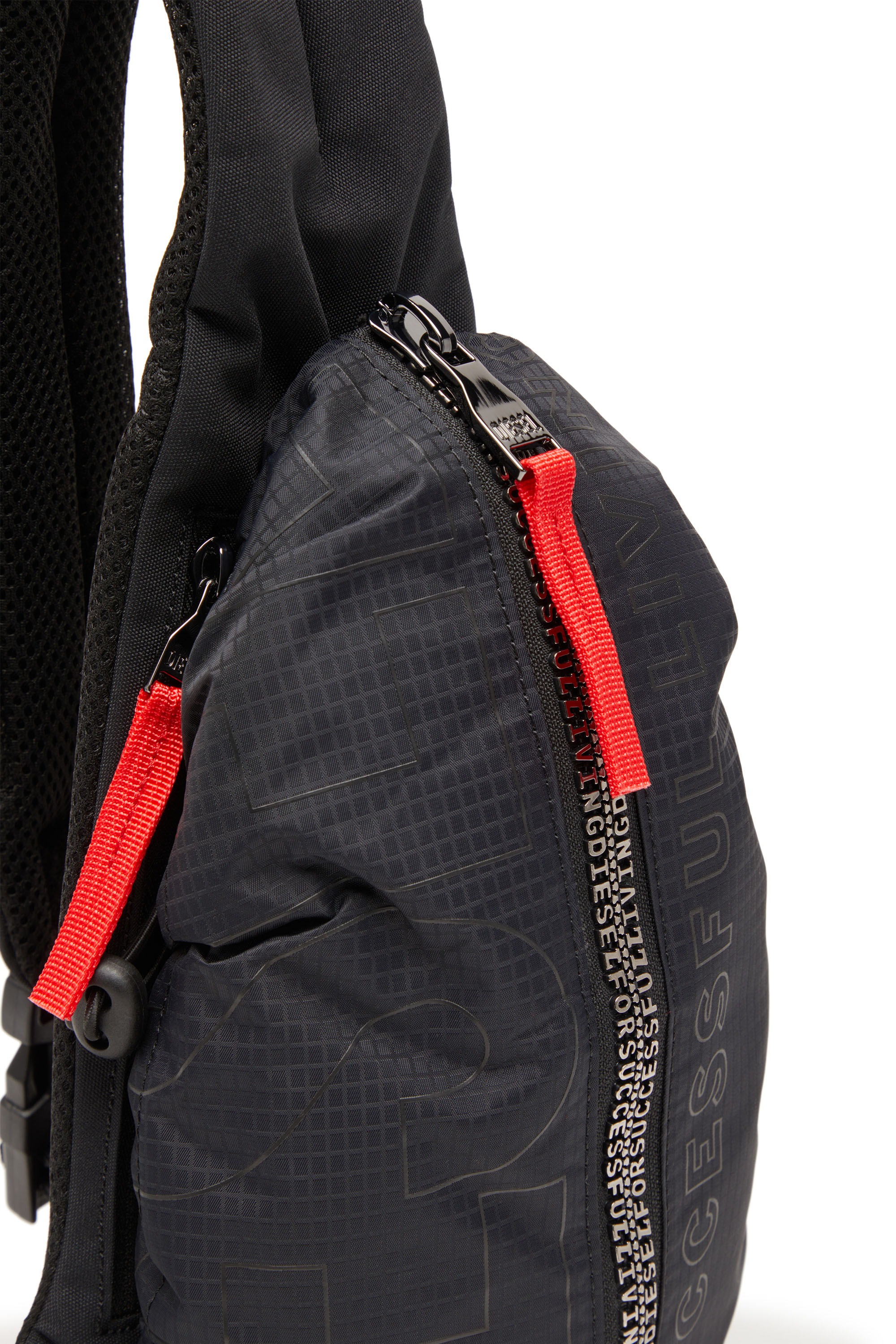 Diesel - ZIP-D CROSSBODY X, Man Sling bag in check-jacquard shell in Black - Image 5