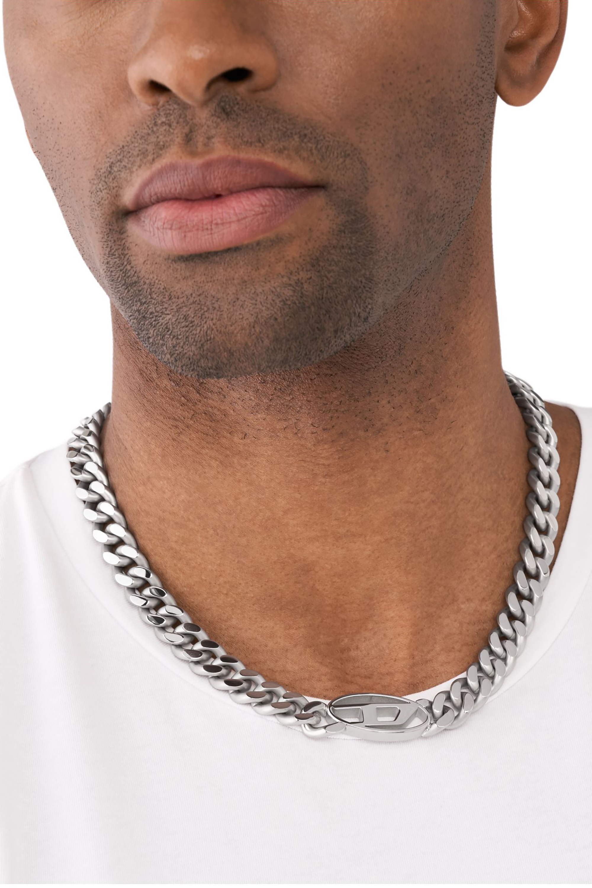 Diesel - DX1433, Unisex Oval D Logo Choker Necklace in Silver - Image 3