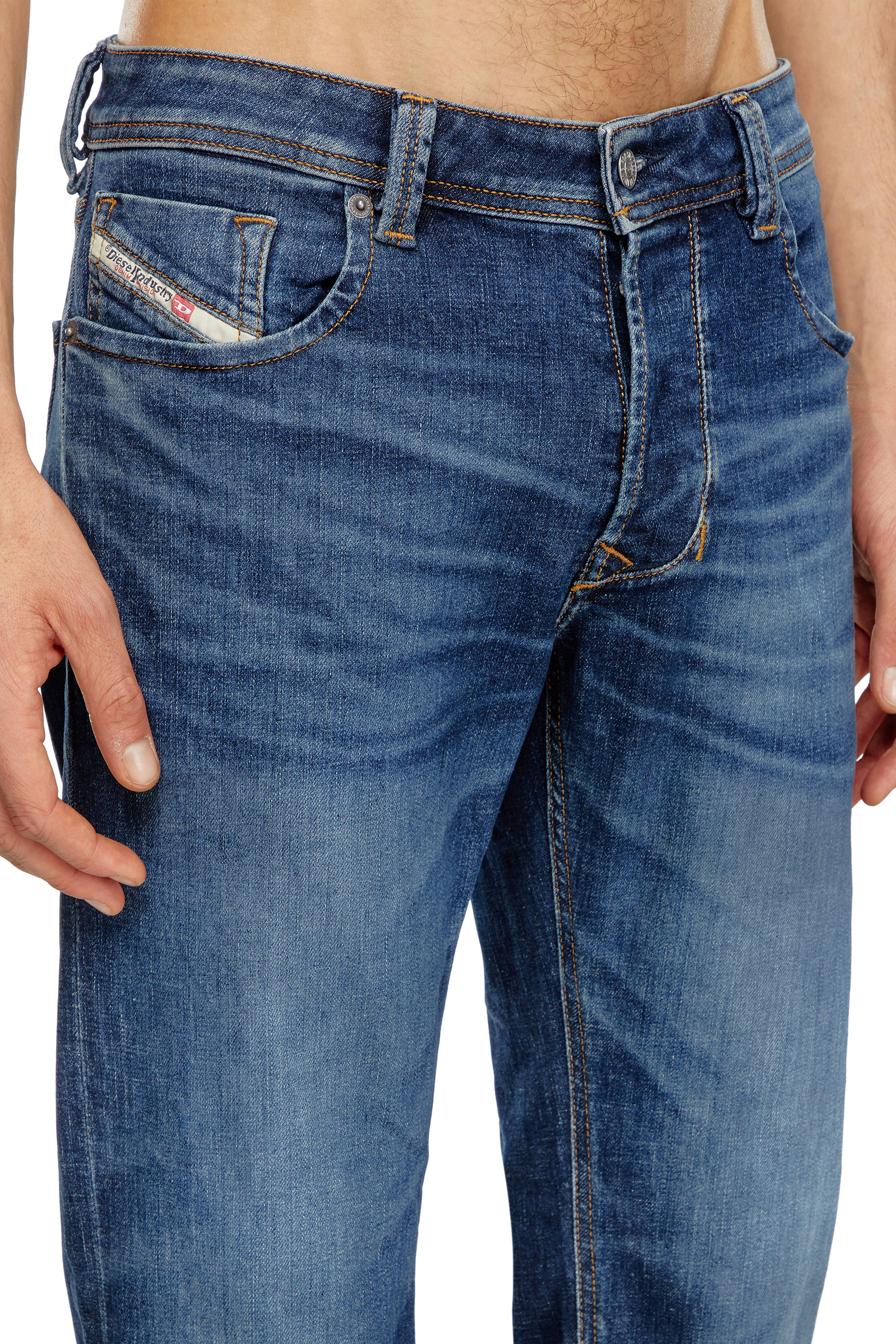 Diesel - Man's Regular Jeans 1985 Larkee 09J47, Dark Blue - 5