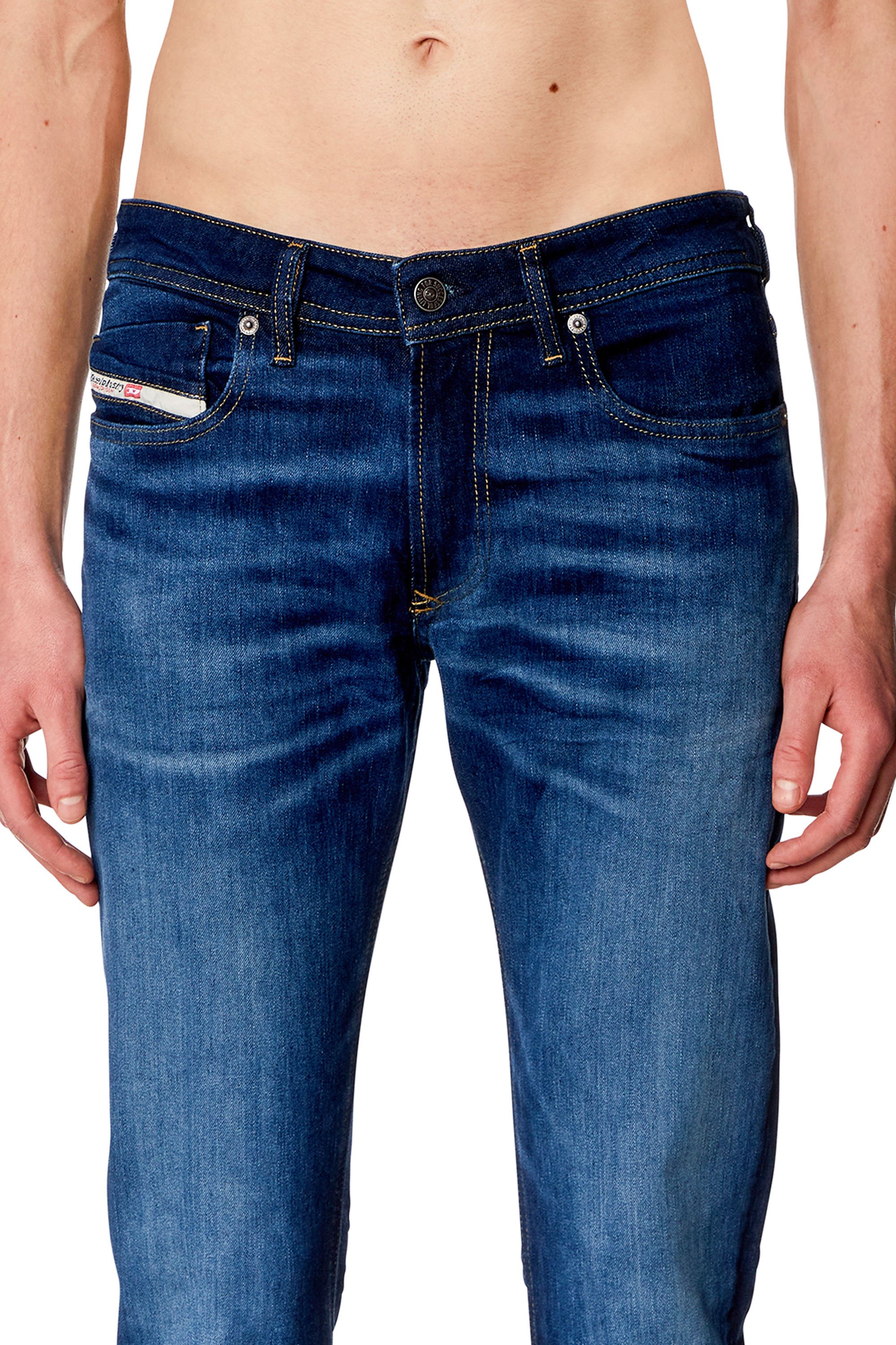 Diesel - Man's Skinny Jeans 1979 Sleenker 0PFAV, Dark Blue - 5