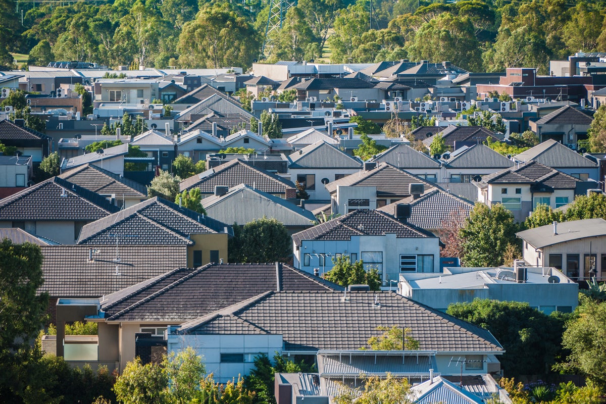 melbourne-houses-shutterstock-1058323847-100905025-large-20220803090254