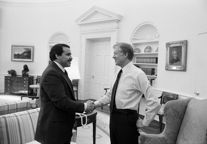 File:Antonio Joseph Mendez and Jimmy Carter.gif