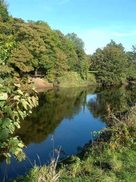 File:The River Ayr - geograph.org.uk - 579080.jpg