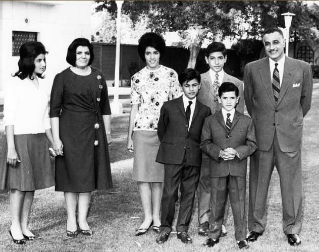 File:Nasser's family.jpg