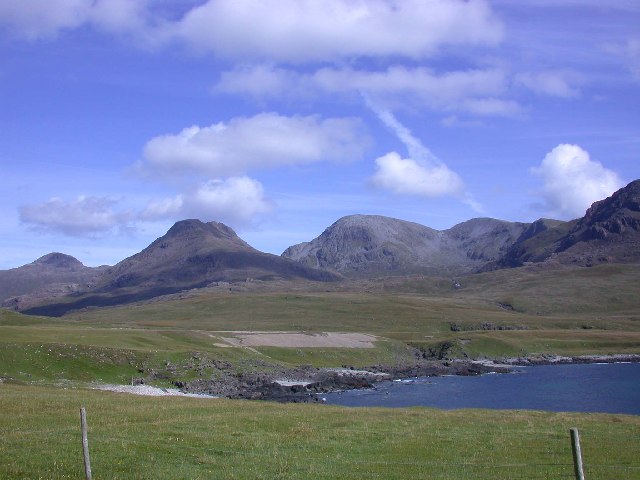 File:Harris, Isle of Rum.jpg