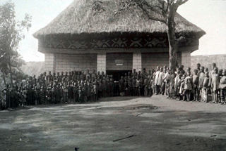 File:Bamum School of King Njoya in Foumban.jpg