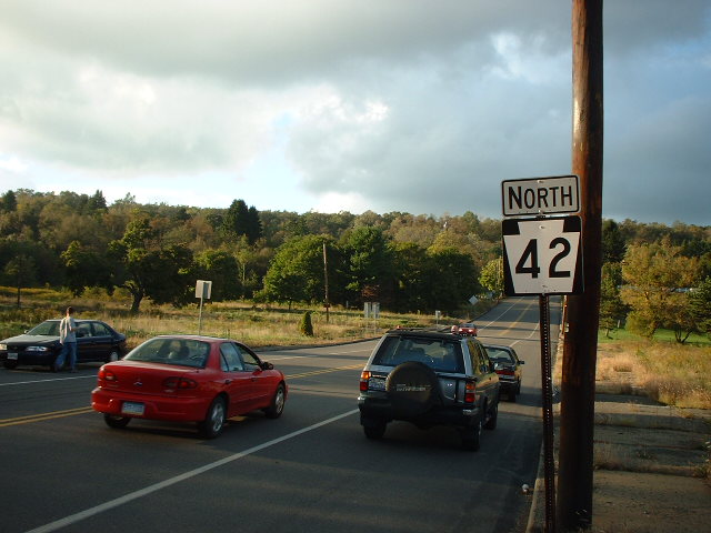 File:SR 42 near Centralia, Pennsylvania 2003.jpg