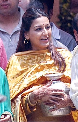 File:Actress Sonali Bendre.jpg