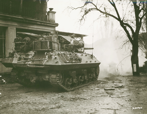 File:803rd Tank Destroyer Battalion M10 firing Echternach 7 February 1945.png