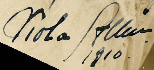 File:1910 signature of Stage Actress Viola Allen (SAYRE 1293) (cropped).jpg