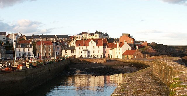 File:Pittenweem.jpg