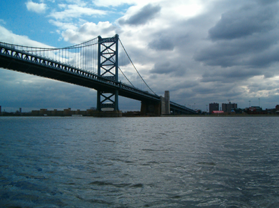 File:Benjamin Franklin Bridge from DUKW.jpg