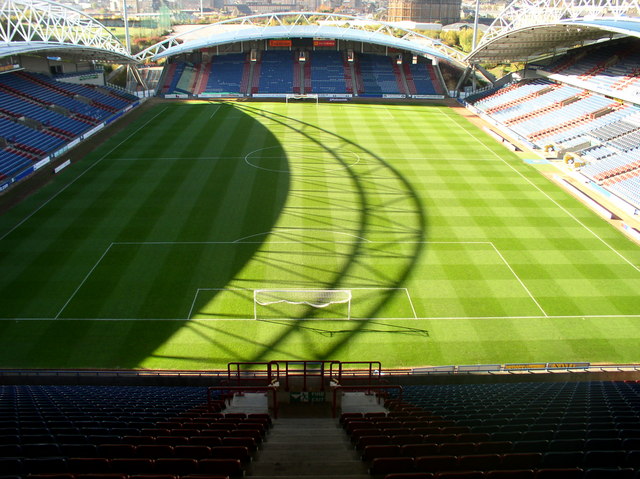 File:Galpharm Stadium - geograph.org.uk - 312658.jpg