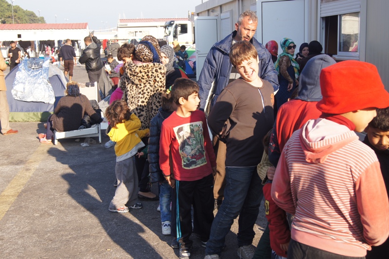 File:Refurees arrive at Port Vathi, Samos, Greece3.jpg