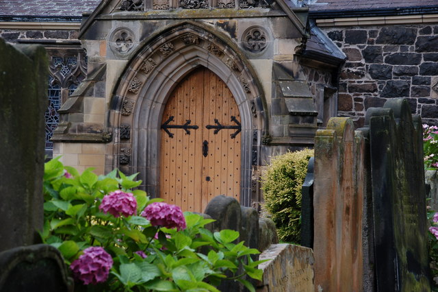 File:St Patrick's, Coleraine - geograph.org.uk - 219638.jpg