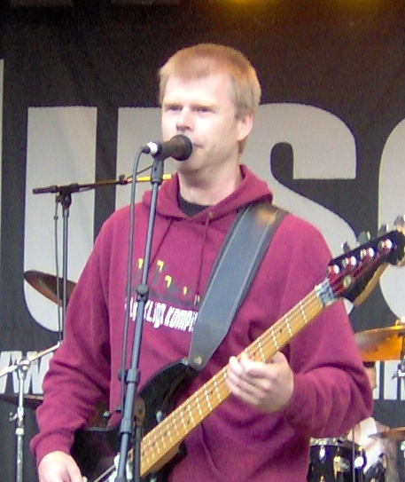 File:Mart Hällgren at Huset i Parken 2008-06-07.jpg