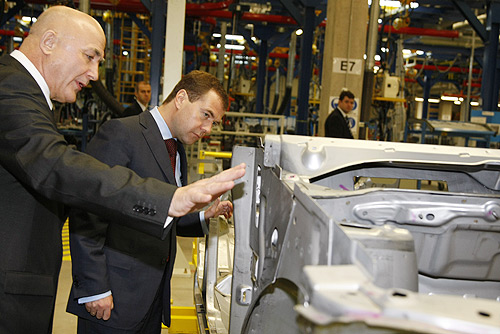 File:Dmitry Medvedev 7 November 2008-2.jpg