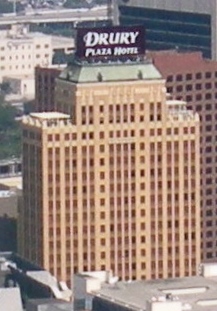 File:Drury Plaza Hotel, S.JPG