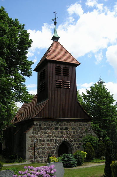 File:Berlin Spandau Dorfkirche Gatow.jpg