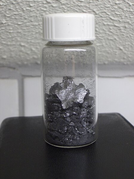 File:Boron pieces.jpg