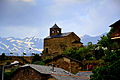 Vue de l'église et de la vallée de La Massana.