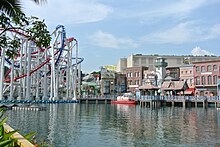 Universal Studios lake (6952709373).jpg