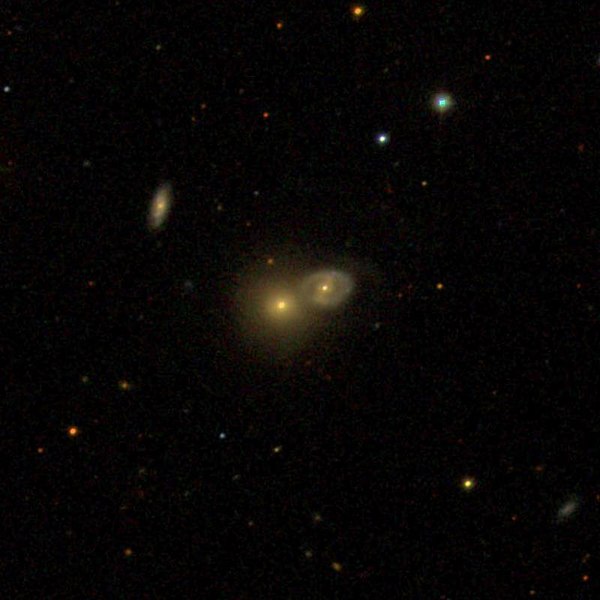 File:Arp128 - SDSS DR14.jpg