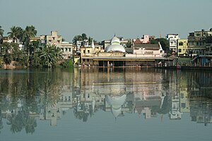 Kuil Baba Taraknath di Tarakeshwar.