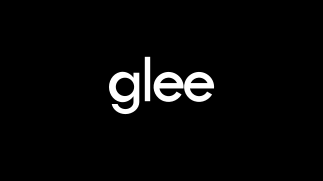 Glee title card.svg