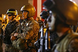 MINISTRO DE DEFENSA ACOMPAÑÓ AL PRESIDENTE DE LA REPÚBLICA EN LA GRAN PARADA Y DESFILE CÍVICO MILITAR 2017 (36080561642).jpg