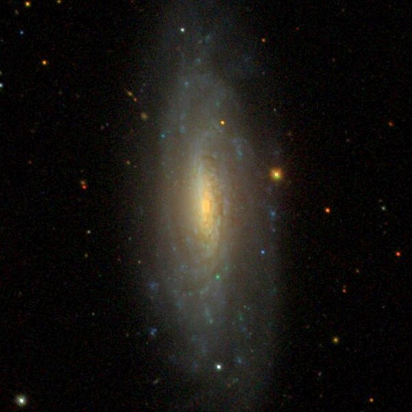 File:NGC5879 - SDSS DR14.jpg