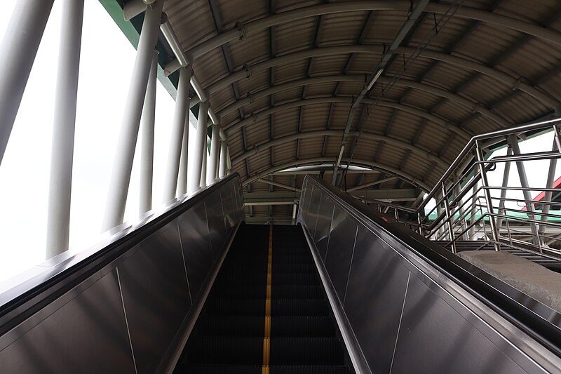 File:Uttara south metro station 9.jpg