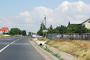 Intrarea în localitatea Garoafa pe DN2 dinspre sud