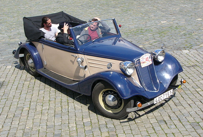 File:Tatra 75.jpg