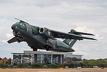 EGLF - Embraer KC-390 - Força Aérea Brasileira - PT-ZNJ (42759650754).jpg