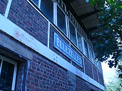 Ancienne plaque marquant la gare d'Ellezelles.