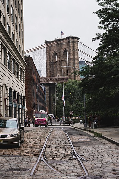 File:Brooklyn Bridge and Tracks.jpg