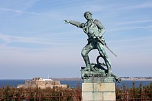 Saint-Malo - Surcouf et le Fort National.jpg