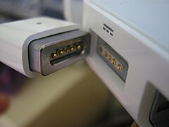 MagSafe 1 (2006-2010)