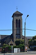 L'Église du Sacré-Cœur, de style art-déco.