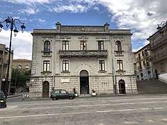 Municipio di Castell'Umberto 01.jpg