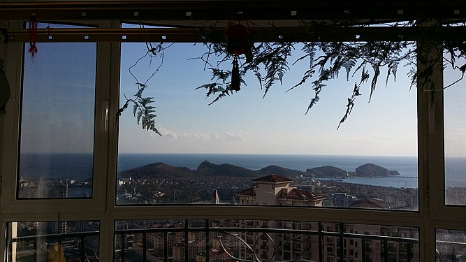 Windowing a bay-picture in my Balcony