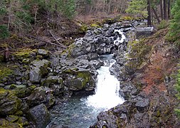 The Rogue River just above the Avenue of the Giant Boulders