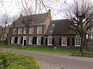 Huis met aanbouw van orgelbouwers Smits