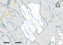 Carte en couleur présentant le réseau hydrographique de la commune