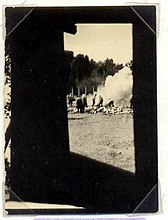 奥斯威辛-比克瑙的特遣队， 1944年8月（秘密照片）